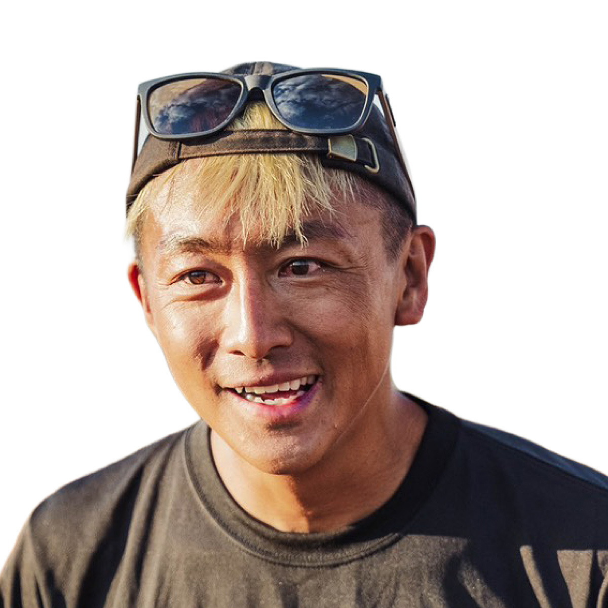 ガンプ鈴木 氏