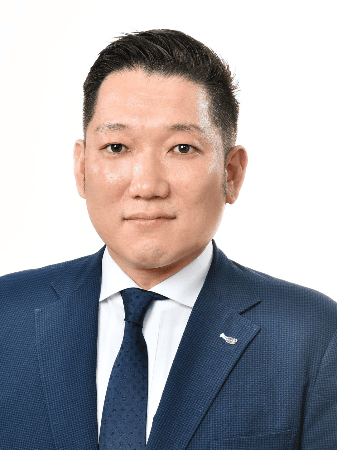 <p>近畿地区担当常任理事<br />
辻川 大器</p>